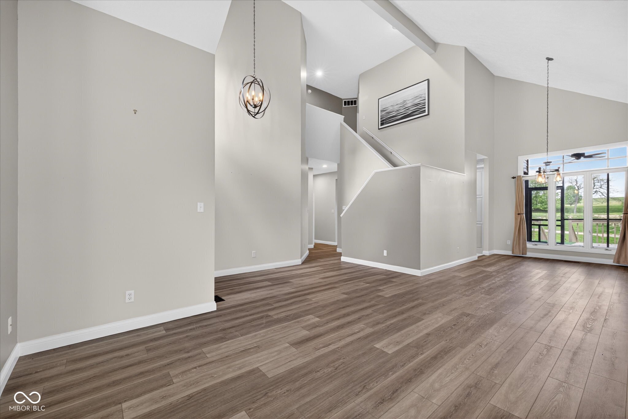 9103 Front 9 Drive