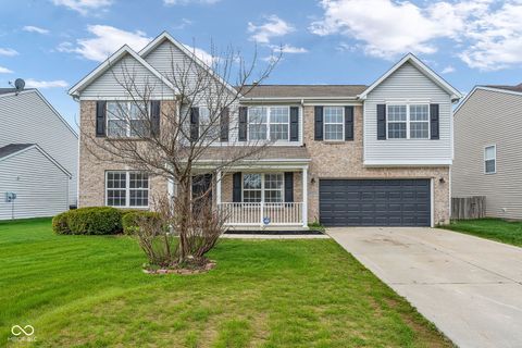 Photo of 11218 Hylas Drive, Noblesville, IN 46060 (MLS # 22093014)