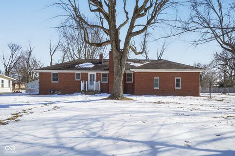 Photo of 1111 Eustis Drive, Indianapolis, IN 46229 (MLS # 22083592)