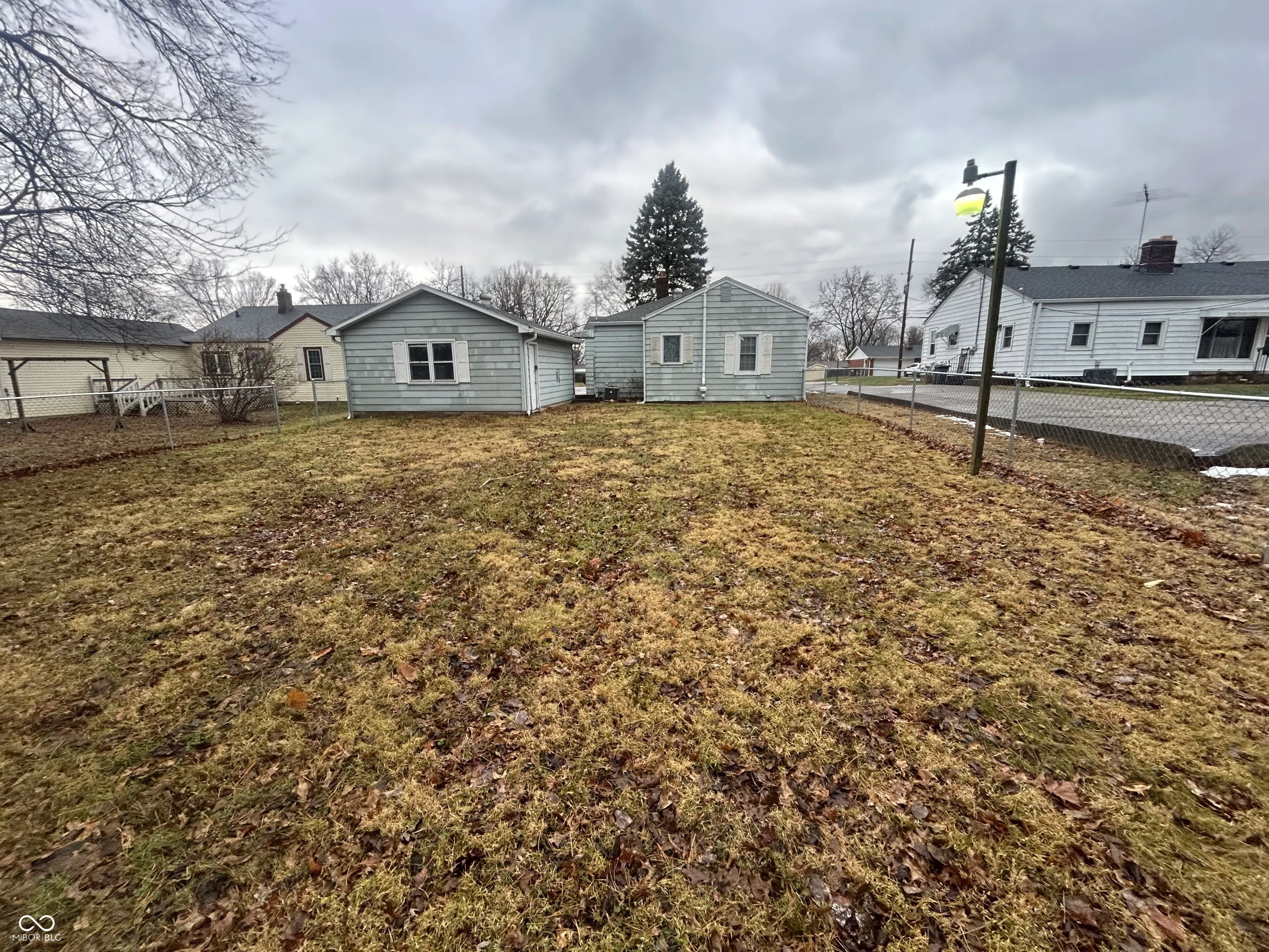 Anderson, Indiana 46012, United States, 2 Bedrooms Bedrooms, ,1 BathroomBathrooms,Residential,Active,254609