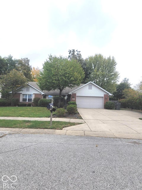 Photo of 533 Blue Spring Drive, Indianapolis, IN 46239 (MLS # 22132028)