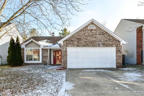 Photo of 6211 Glen Flint Court, Indianapolis, IN 46254 (MLS # 22080852)