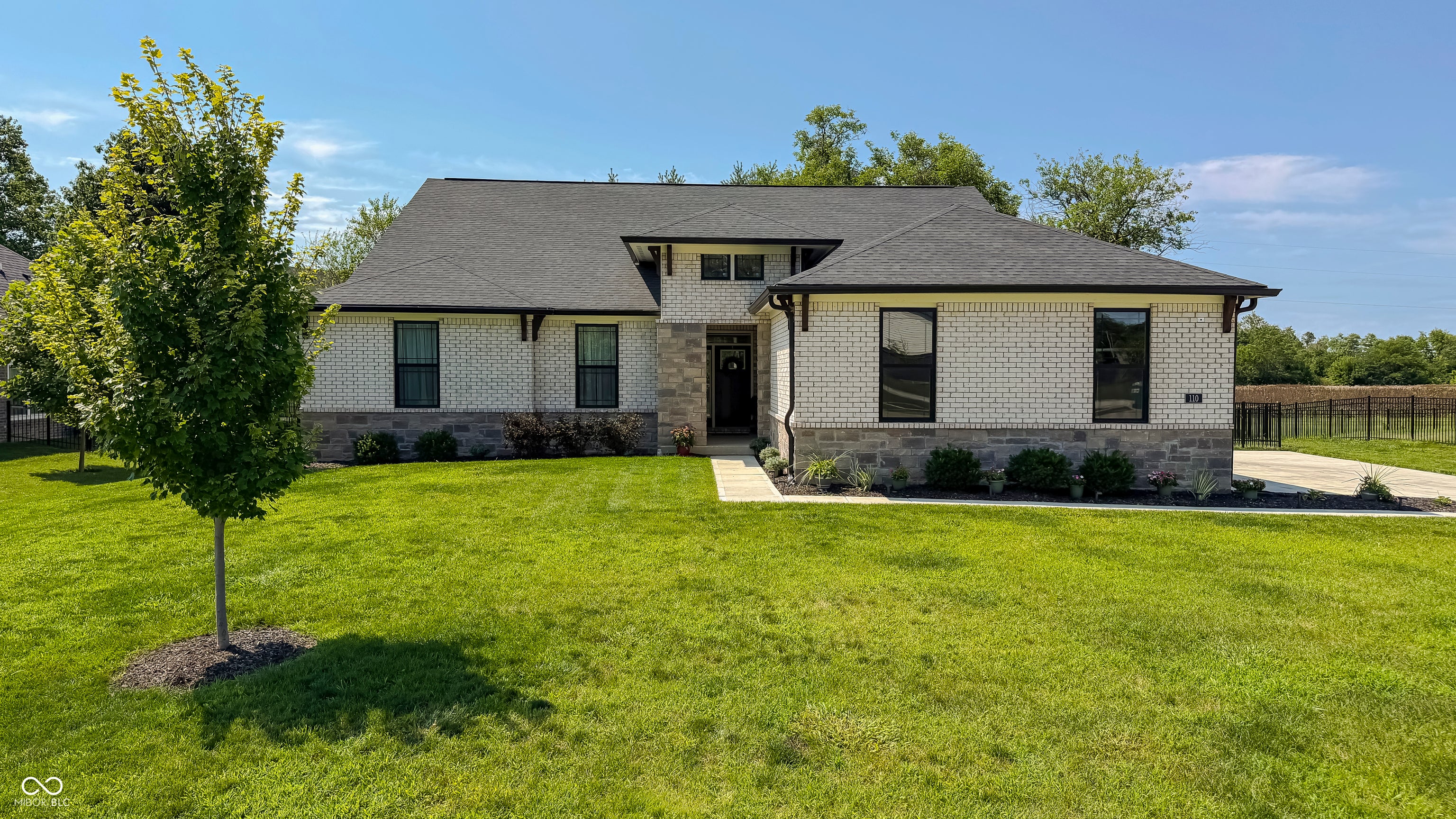 110 Saundra Drive