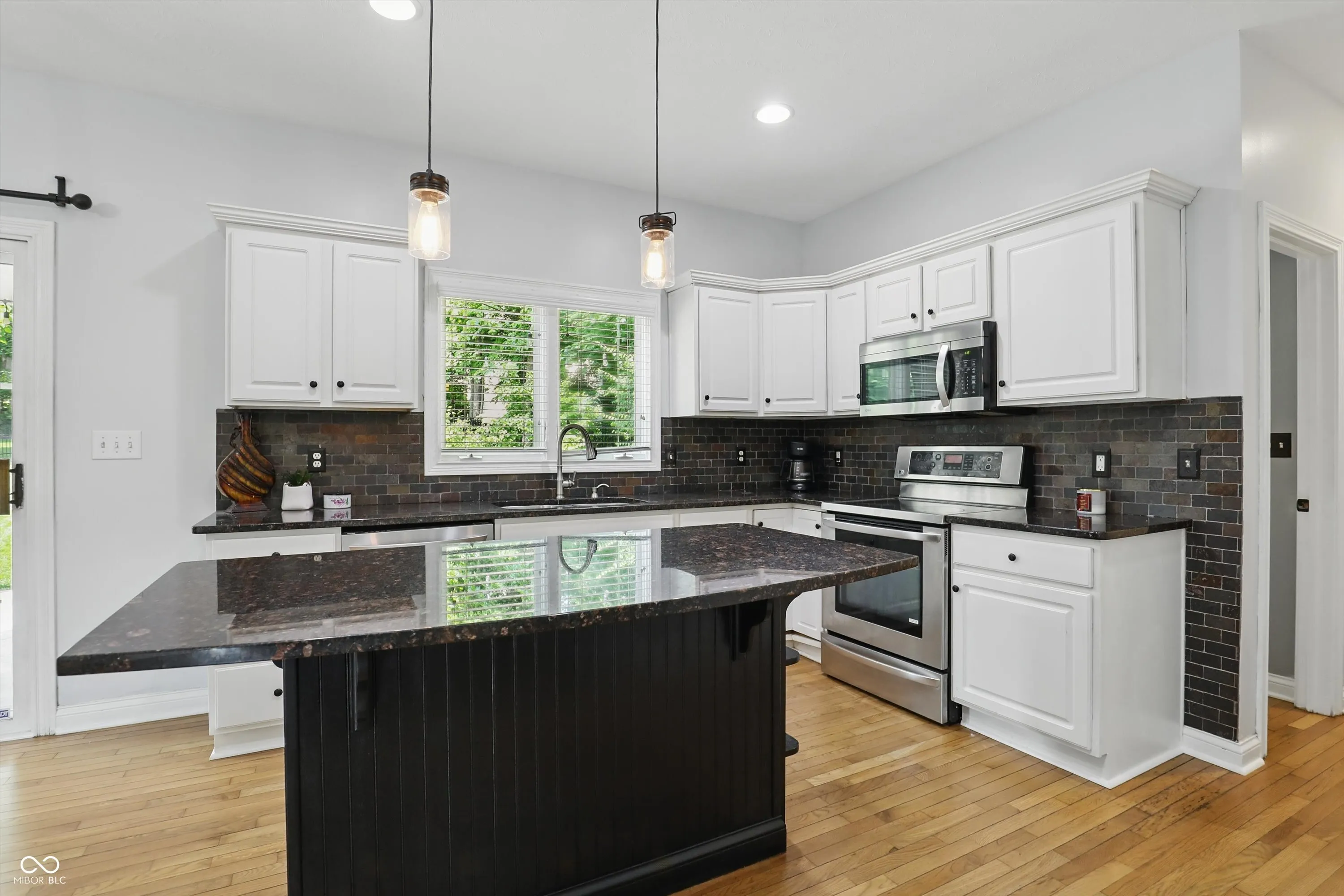 Fishers, Indiana 46037, United States, 4 Bedrooms Bedrooms, ,3 BathroomsBathrooms,Residential,Active,147016