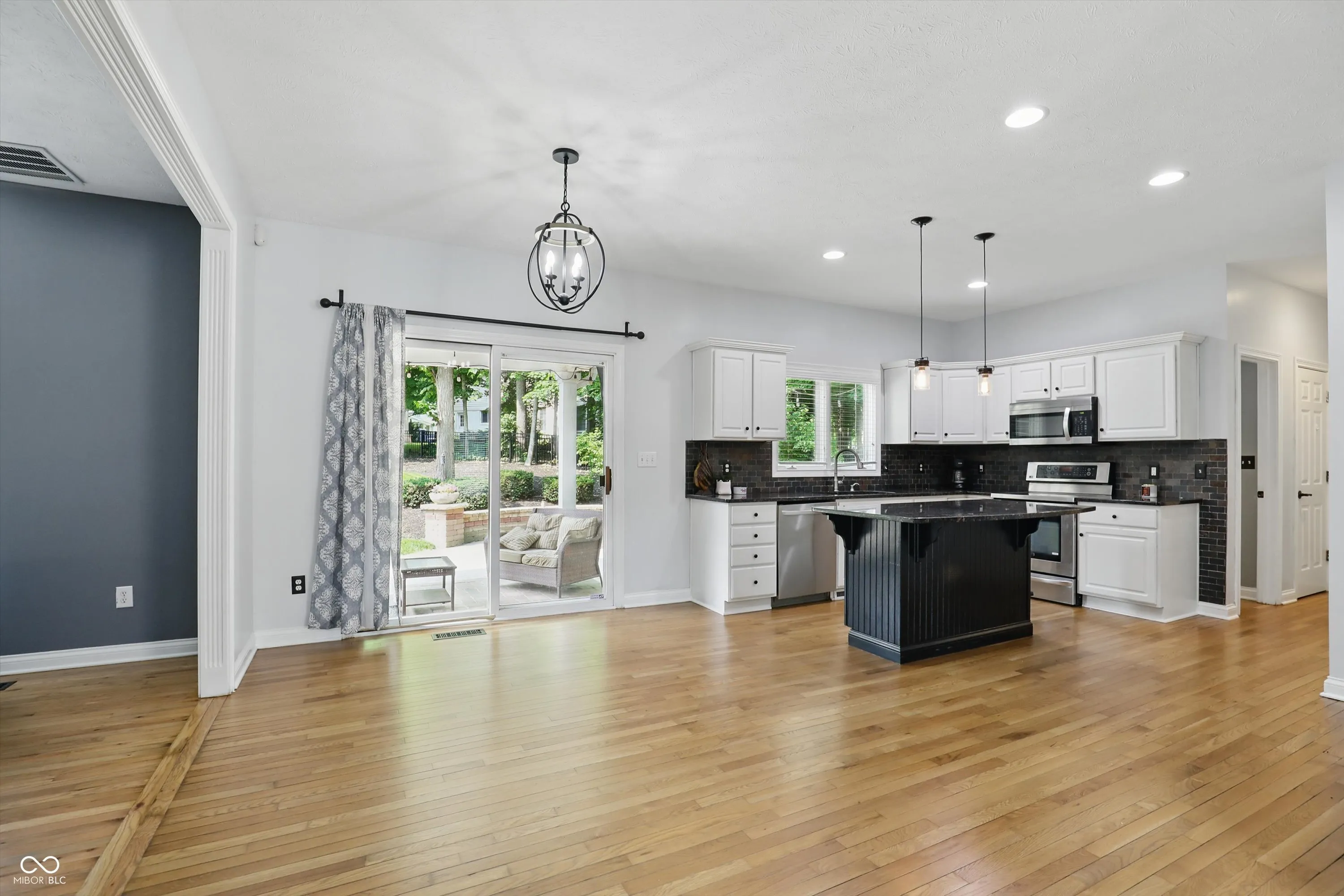 Fishers, Indiana 46037, United States, 4 Bedrooms Bedrooms, ,3 BathroomsBathrooms,Residential,Active,147016