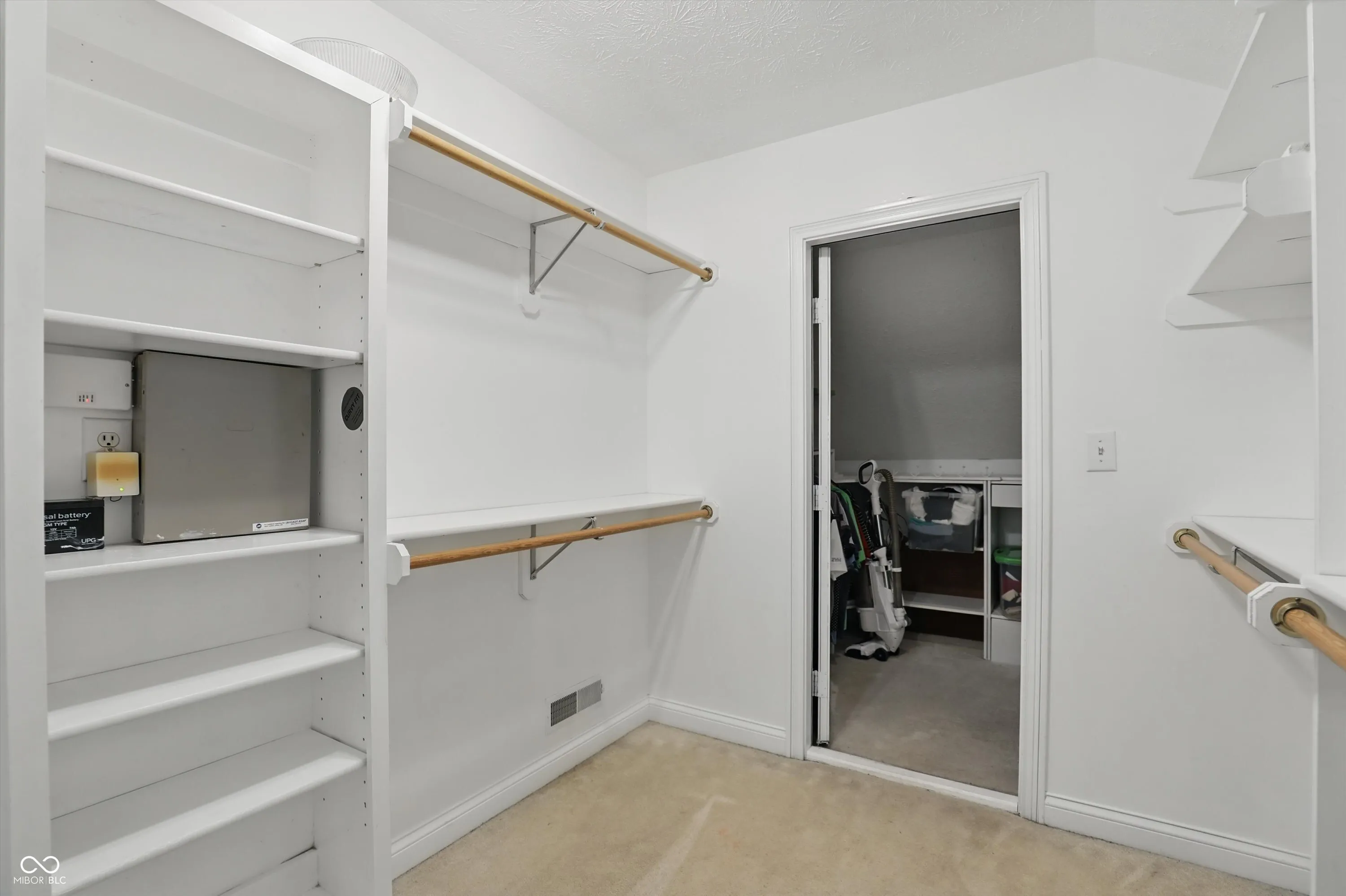 Fishers, Indiana 46037, United States, 4 Bedrooms Bedrooms, ,3 BathroomsBathrooms,Residential,Active,147016