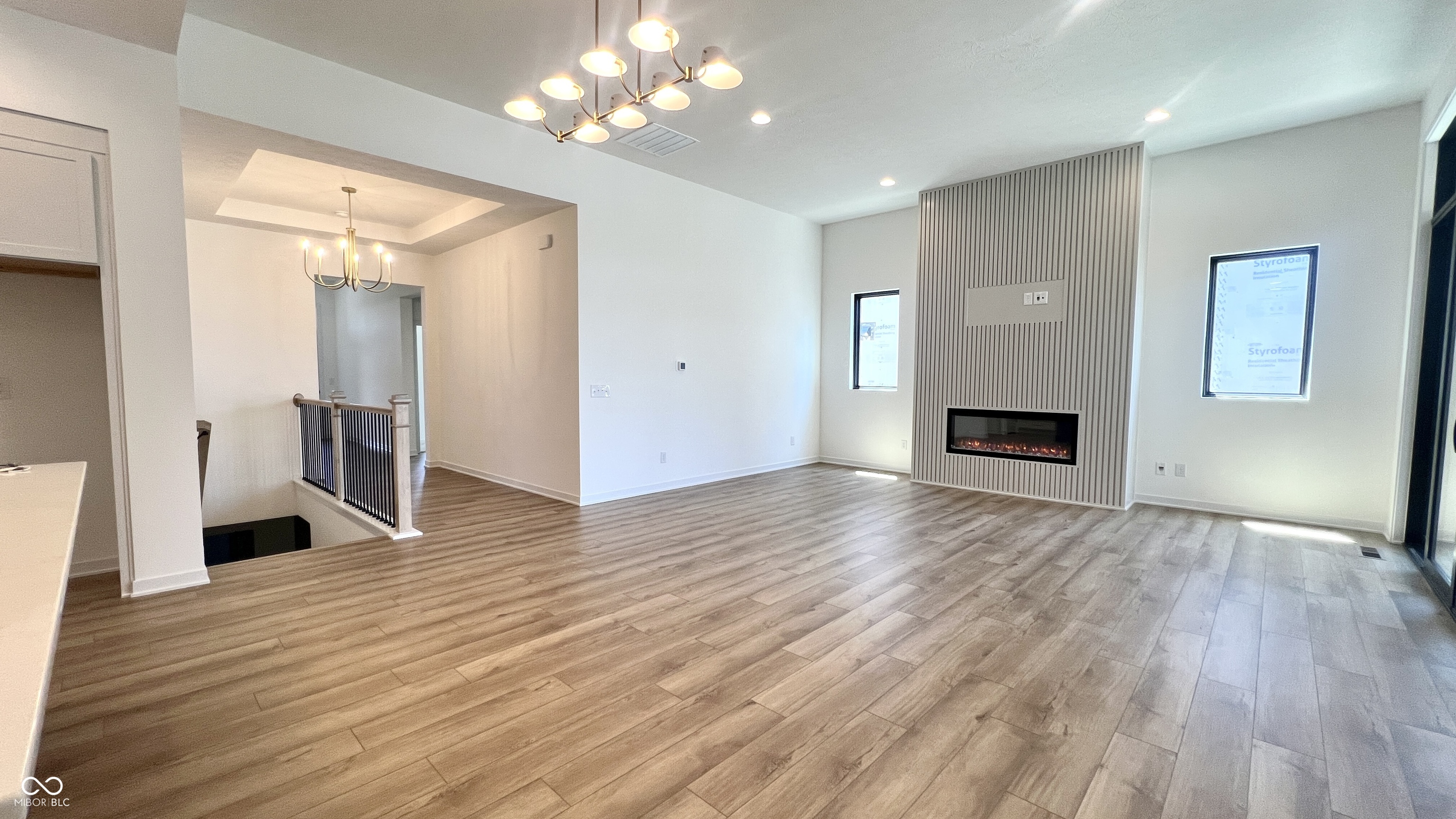 17300 Newton Main Street