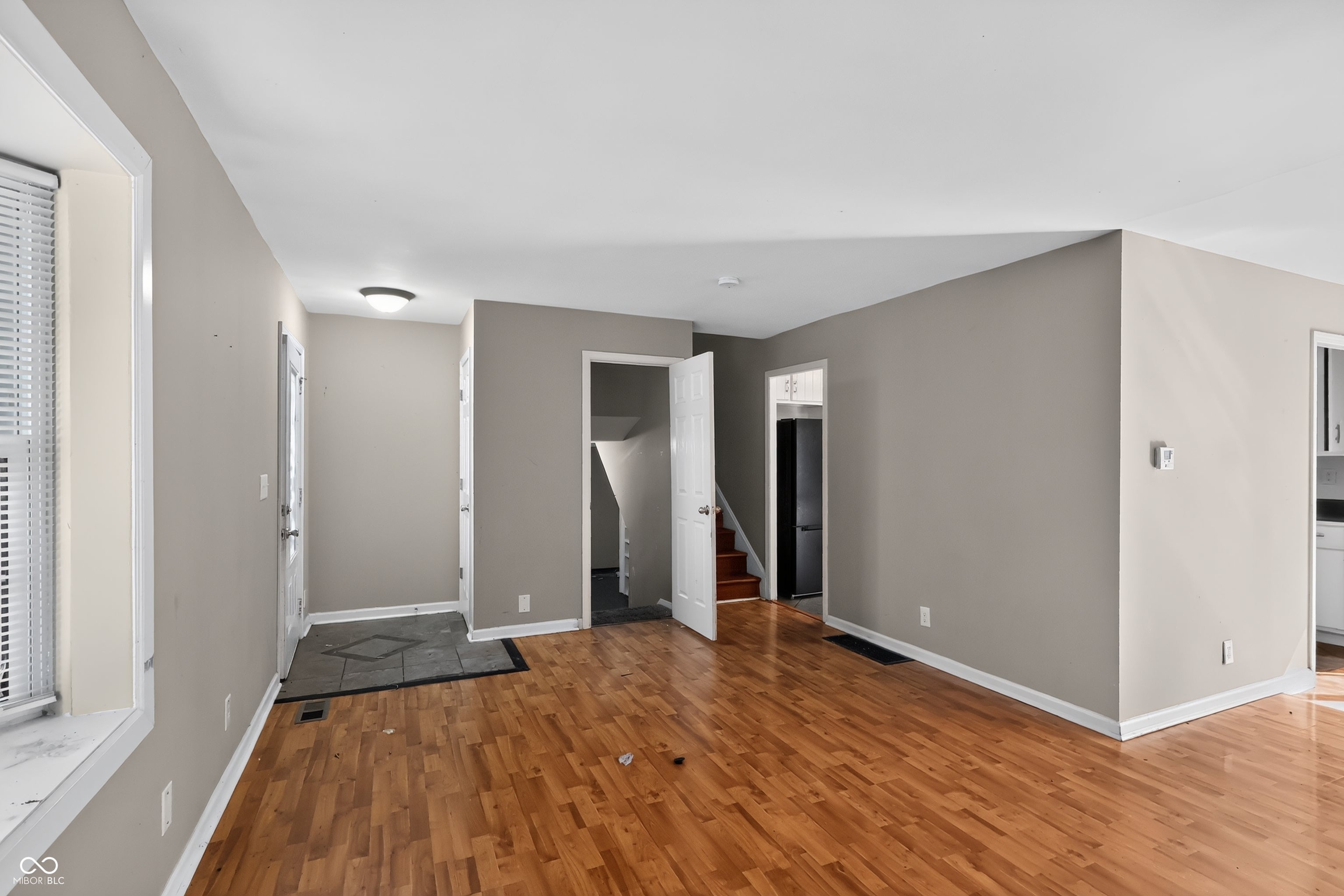 3439 N Galeston Avenue