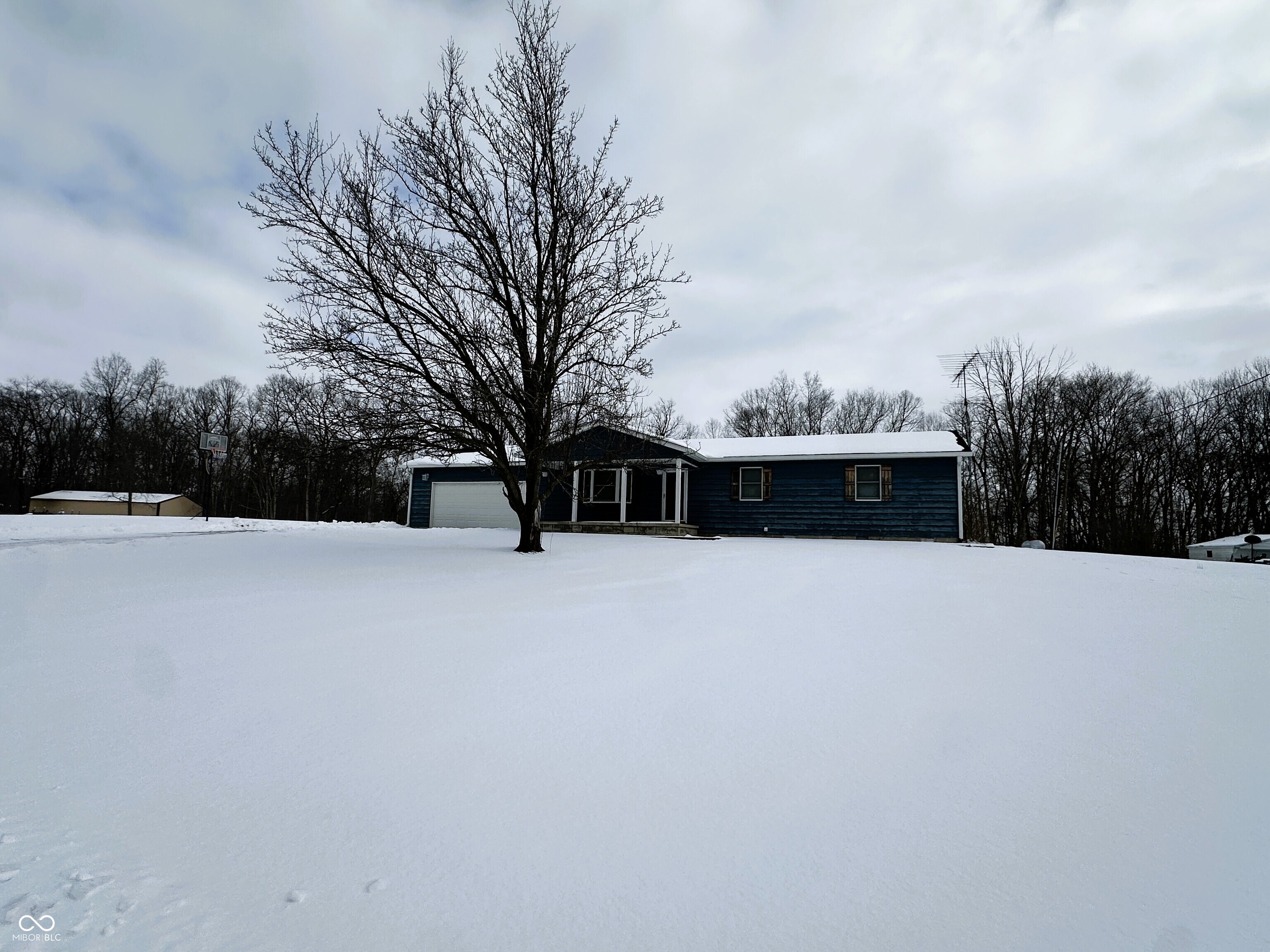 541 N Us Highway 231