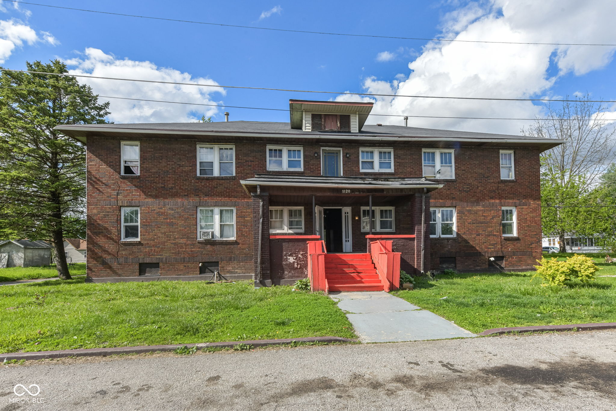 1120 E 30th Street