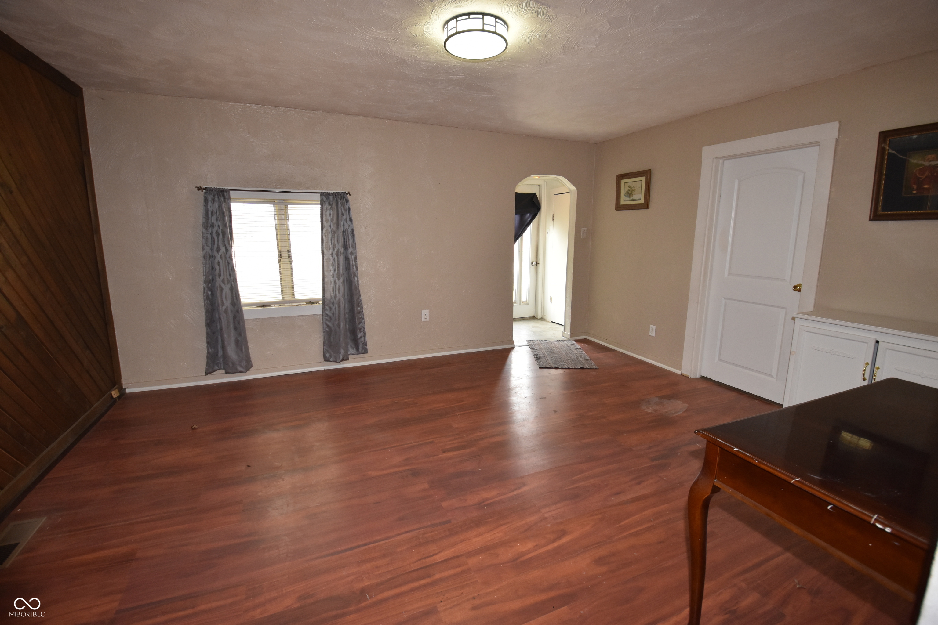 215 Eikenberry Street