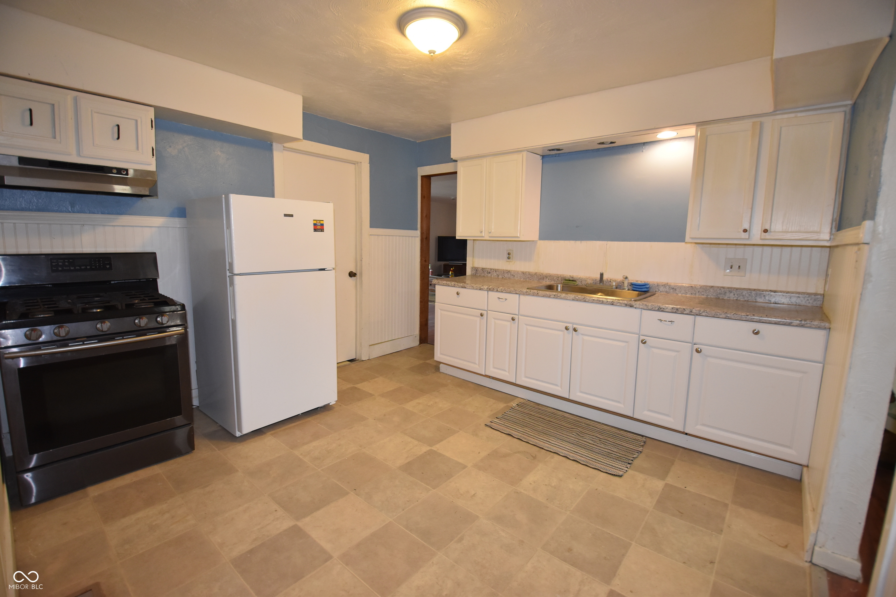 215 Eikenberry Street