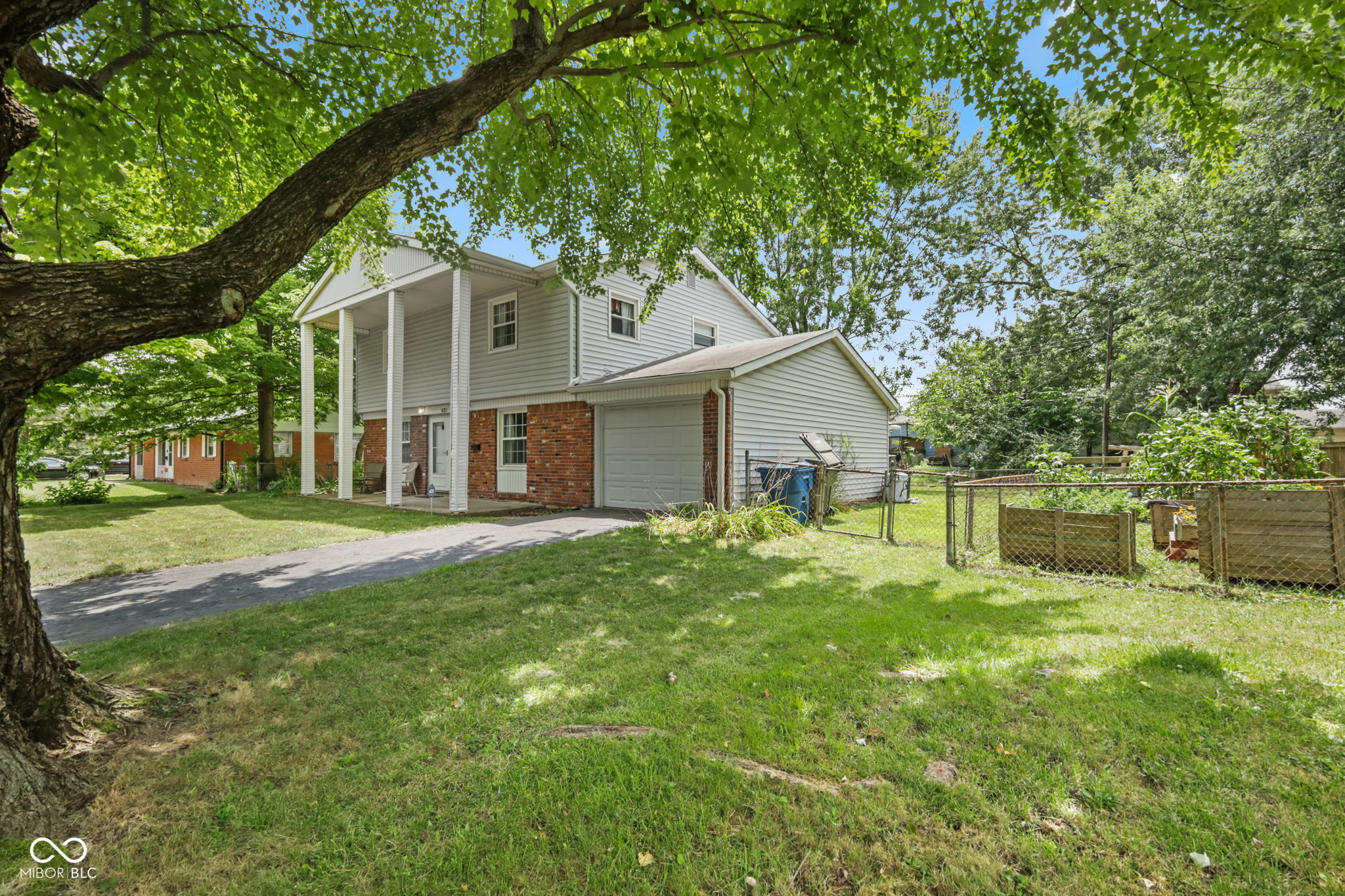 10211 Heather Hills Road