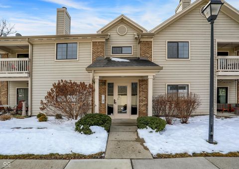 Photo of 963 Wickham Court #205, Carmel, IN 46032 (MLS # 22083016)