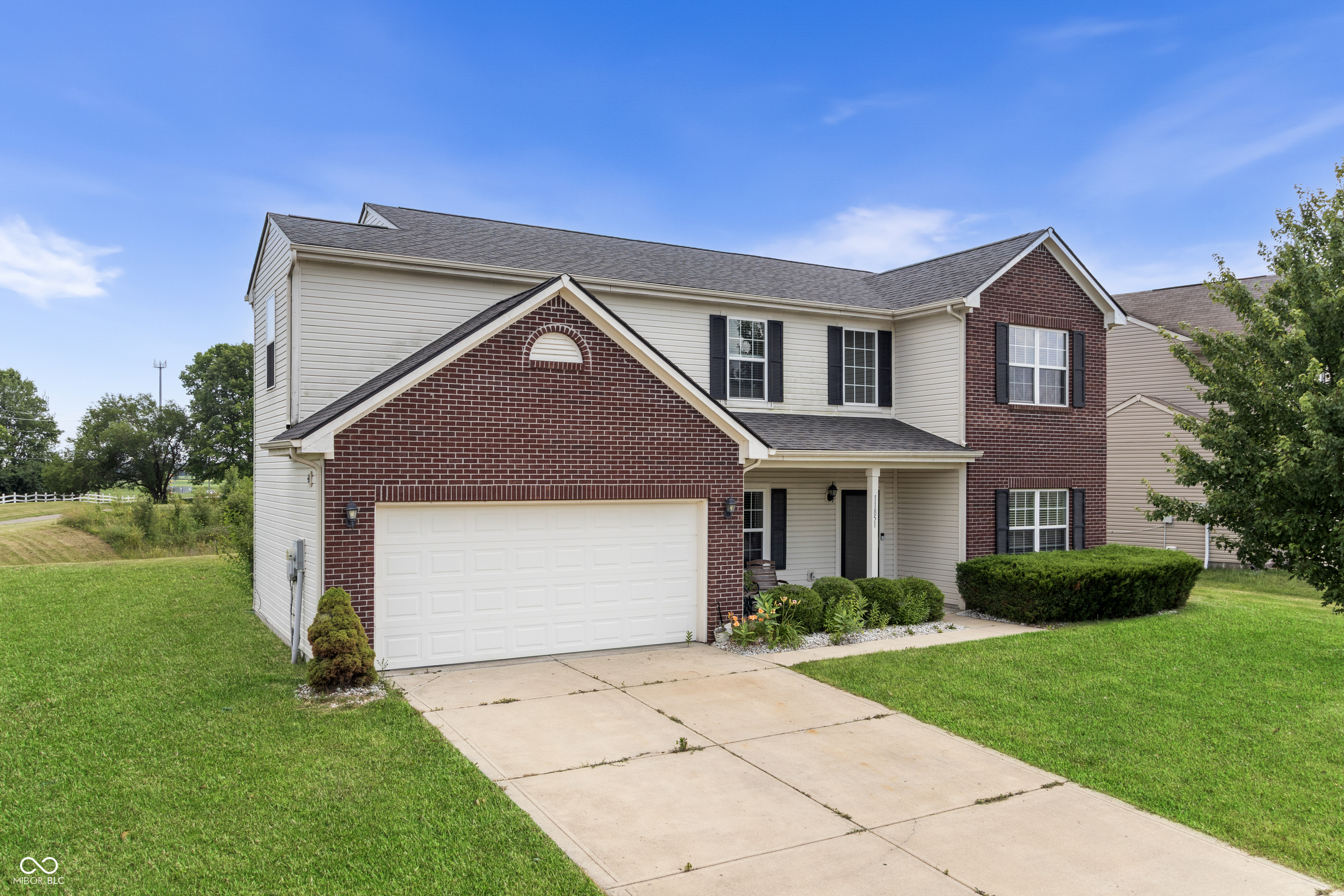 Photo 1 of 35 — 11851 Fawn Crest, Indianapolis, IN 46235