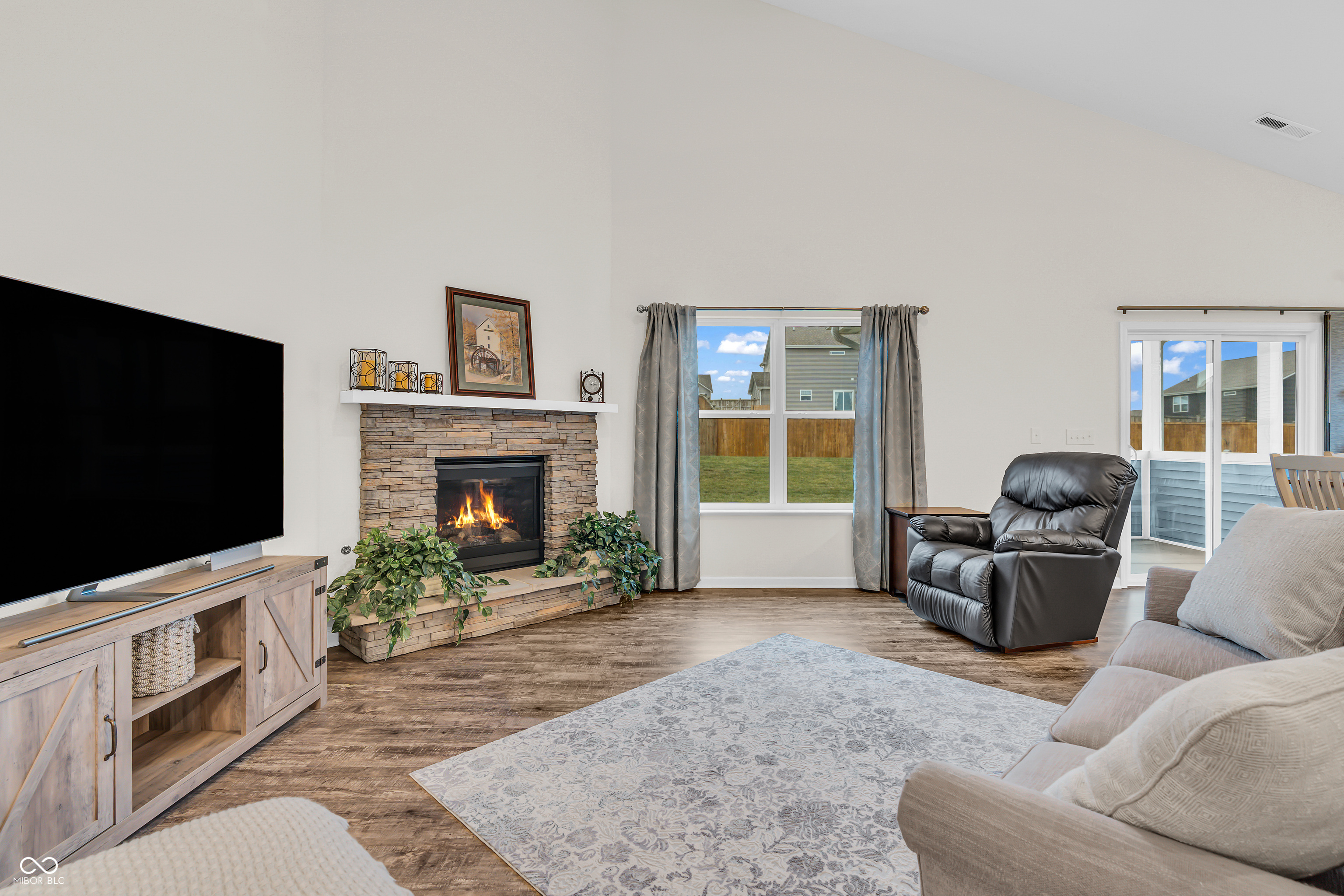 1059 Cherry Tree Lane