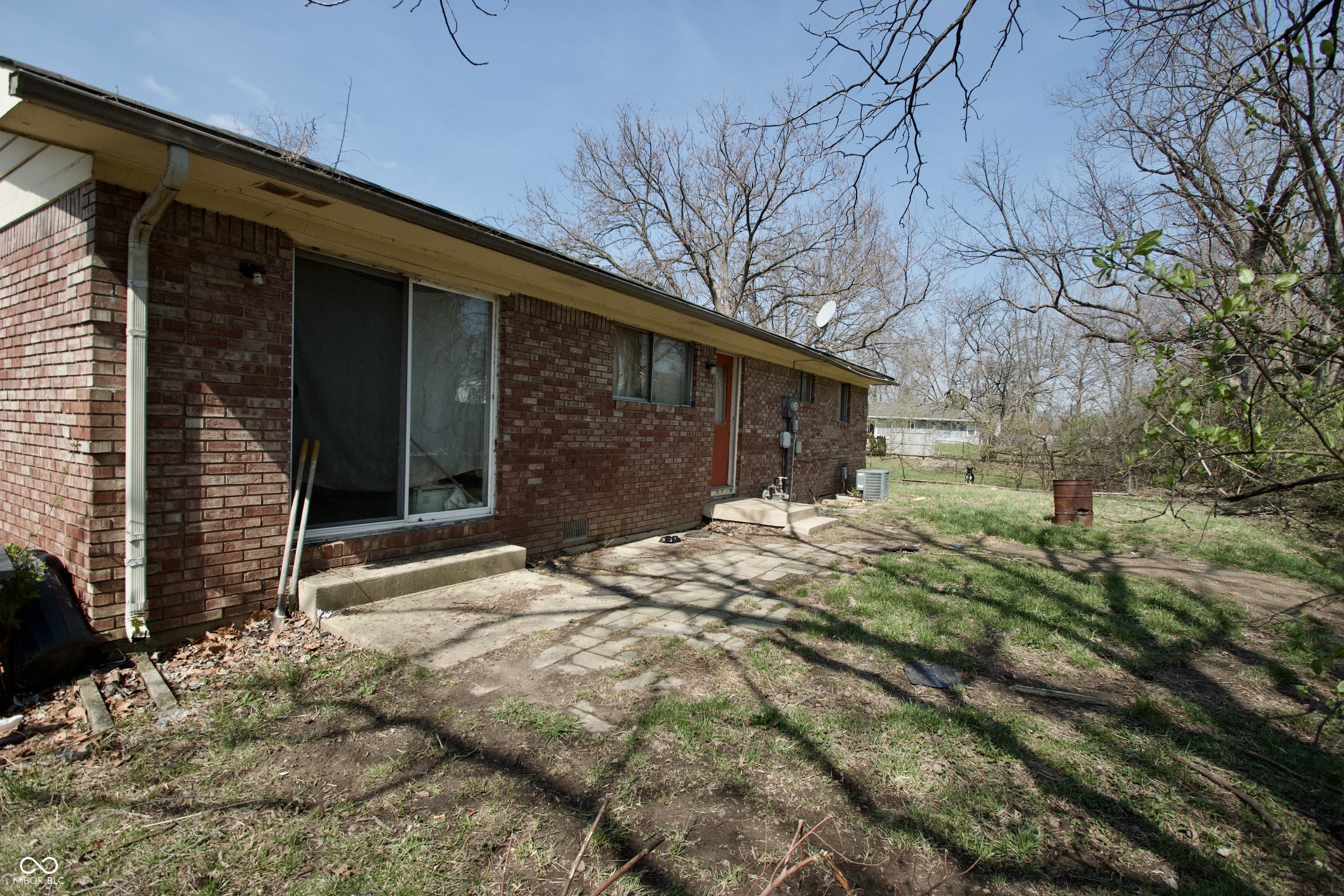 10230 Meadowlark Drive