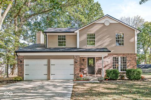 Photo of 14815 Wheatfield Lane, Carmel, IN 46032 (MLS # 22076805)