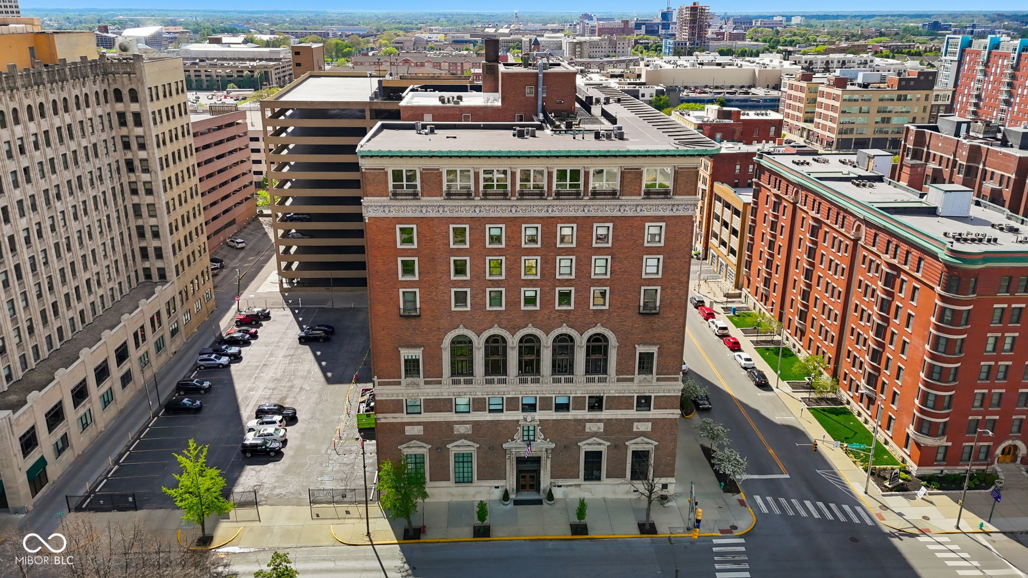350 N Meridian Street 804