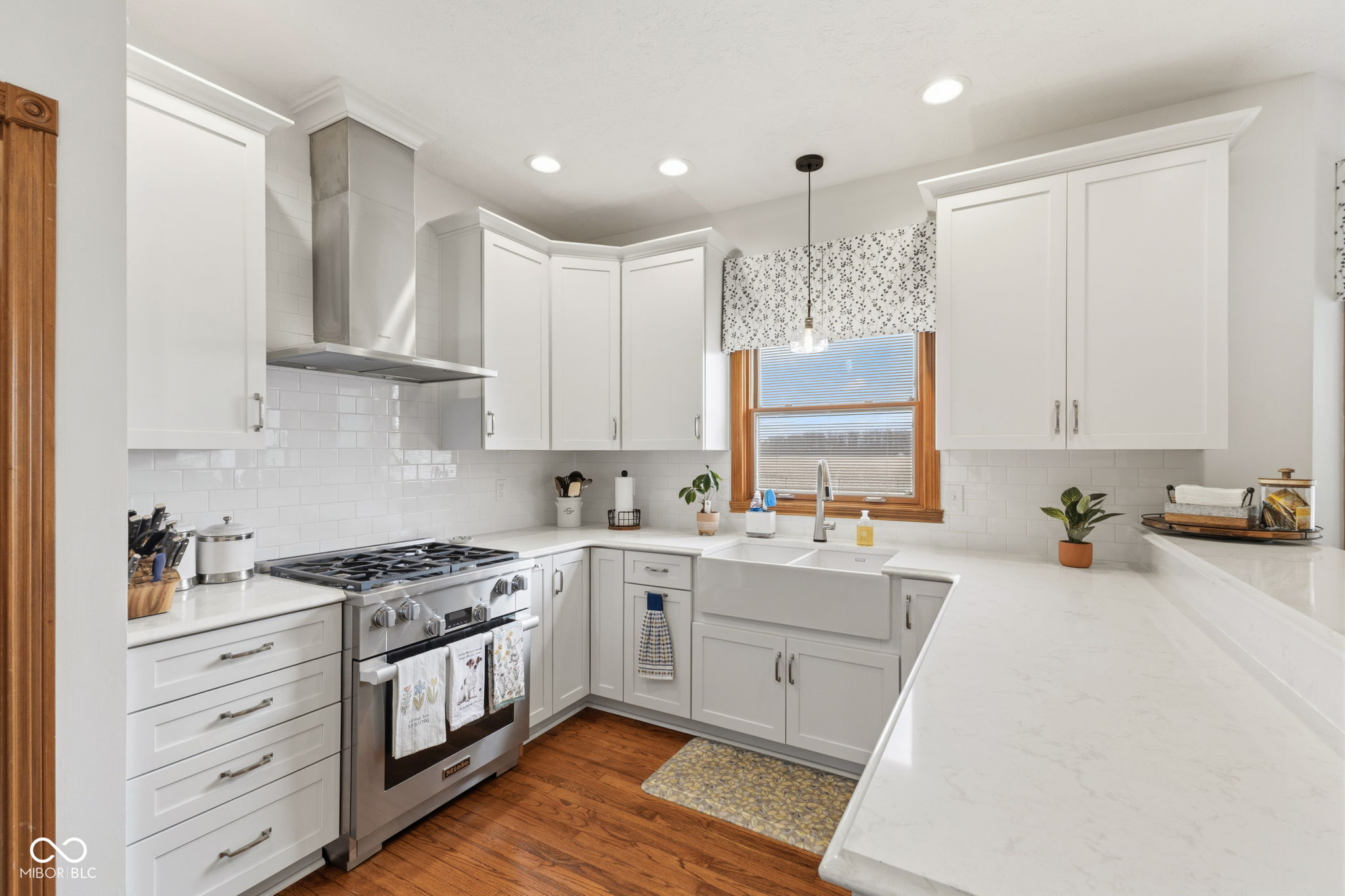 3627 S Southway Drive