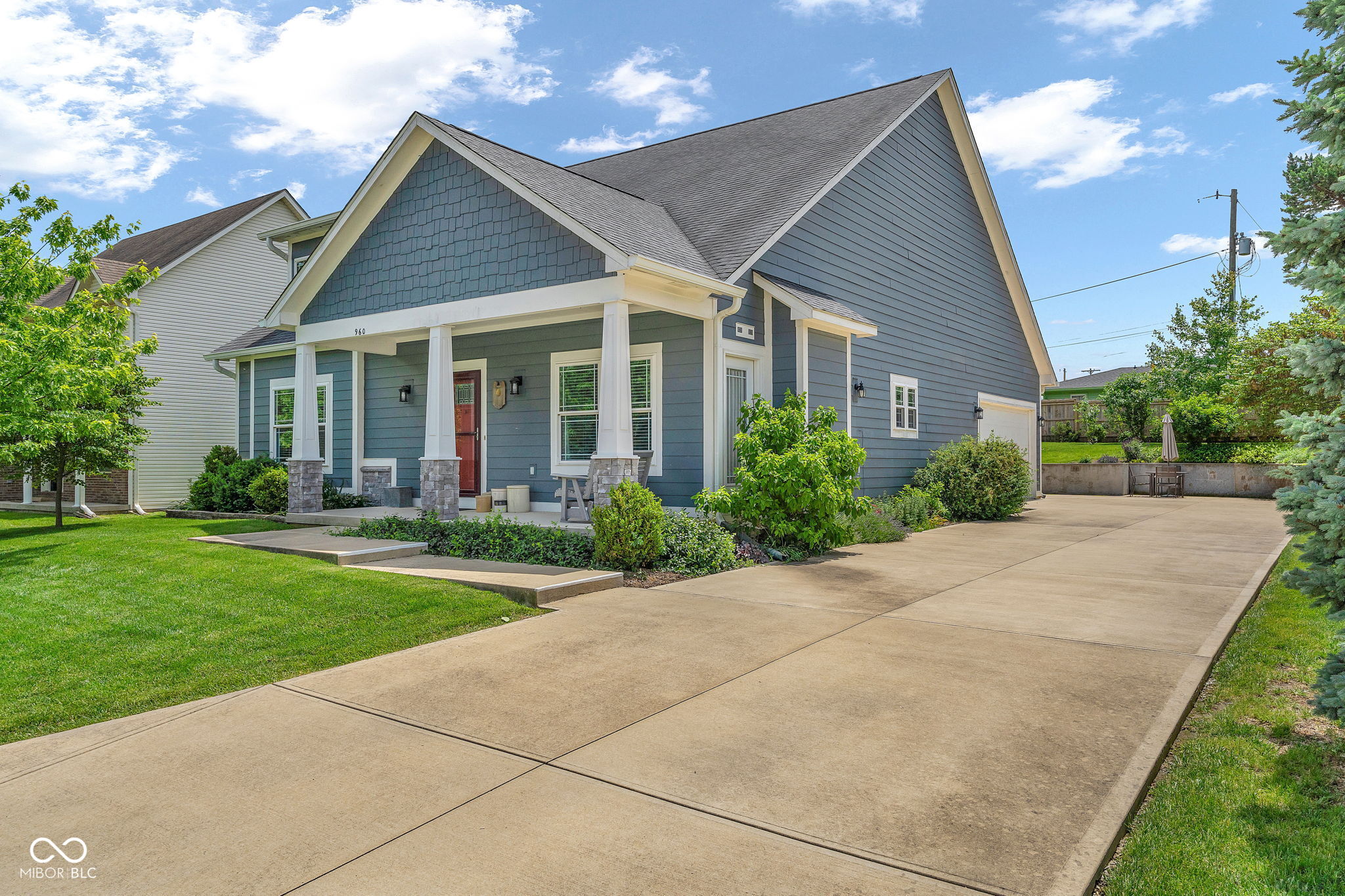 Photo 1 of 52 — 960 Deer Field Drive, Greencastle, IN 46135