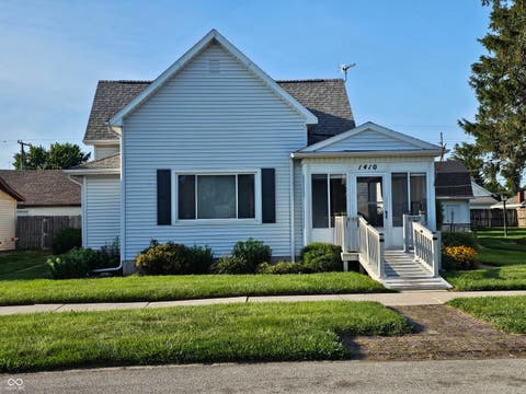 Photo of 1410 S I Street, Elwood, IN 46036 (MLS # 22118467)