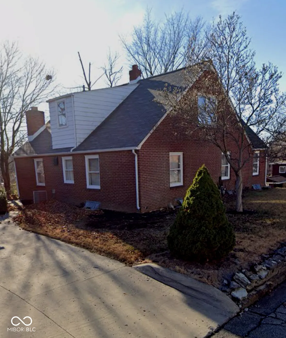 Anderson, Indiana 46012, United States, 4 Bedrooms Bedrooms, ,2 BathroomsBathrooms,Residential,Pending,90804