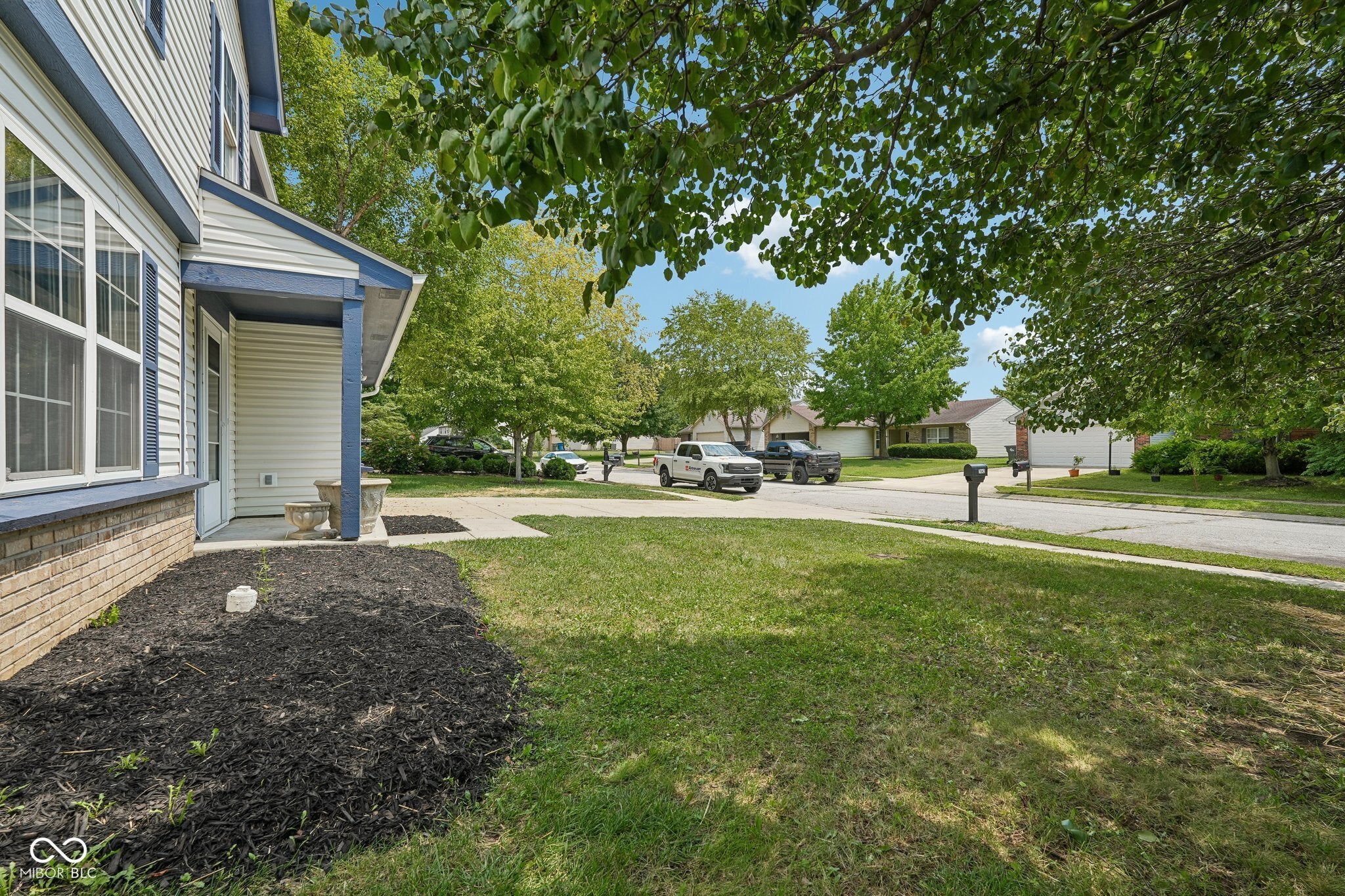 7642 Hidden Valley Lane