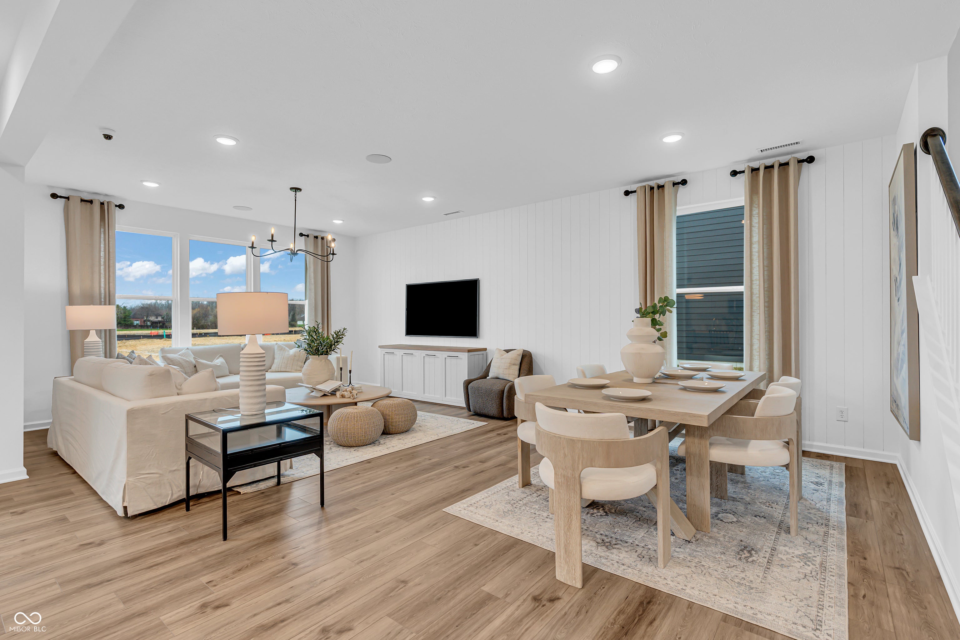 16461 Pruett Lane
