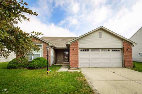 Photo of 1782 Cold Spring Drive, Brownsburg, IN 46112 (MLS # 22107374)