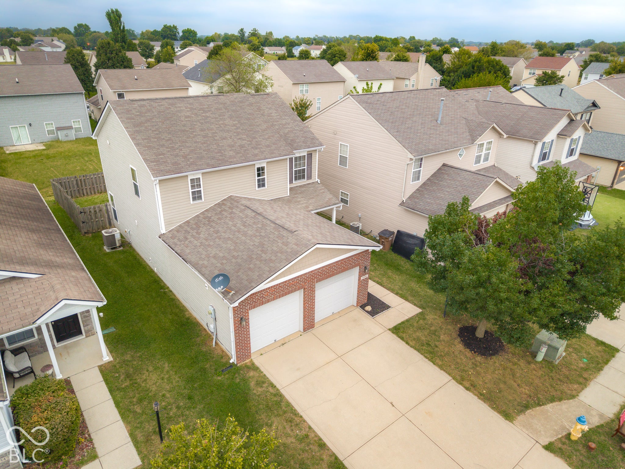 2322 Middle View Drive