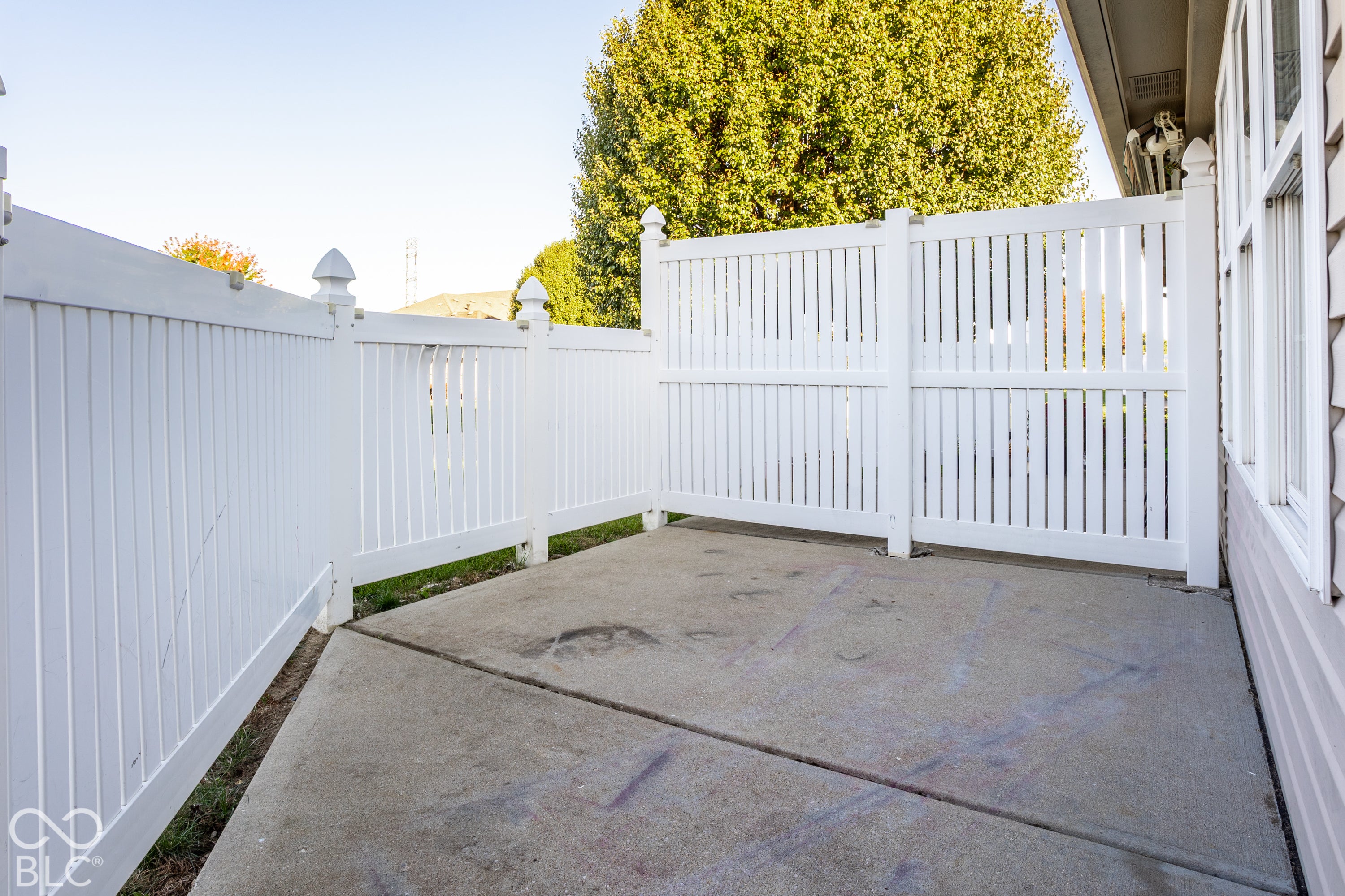 6146 Loggia Drive