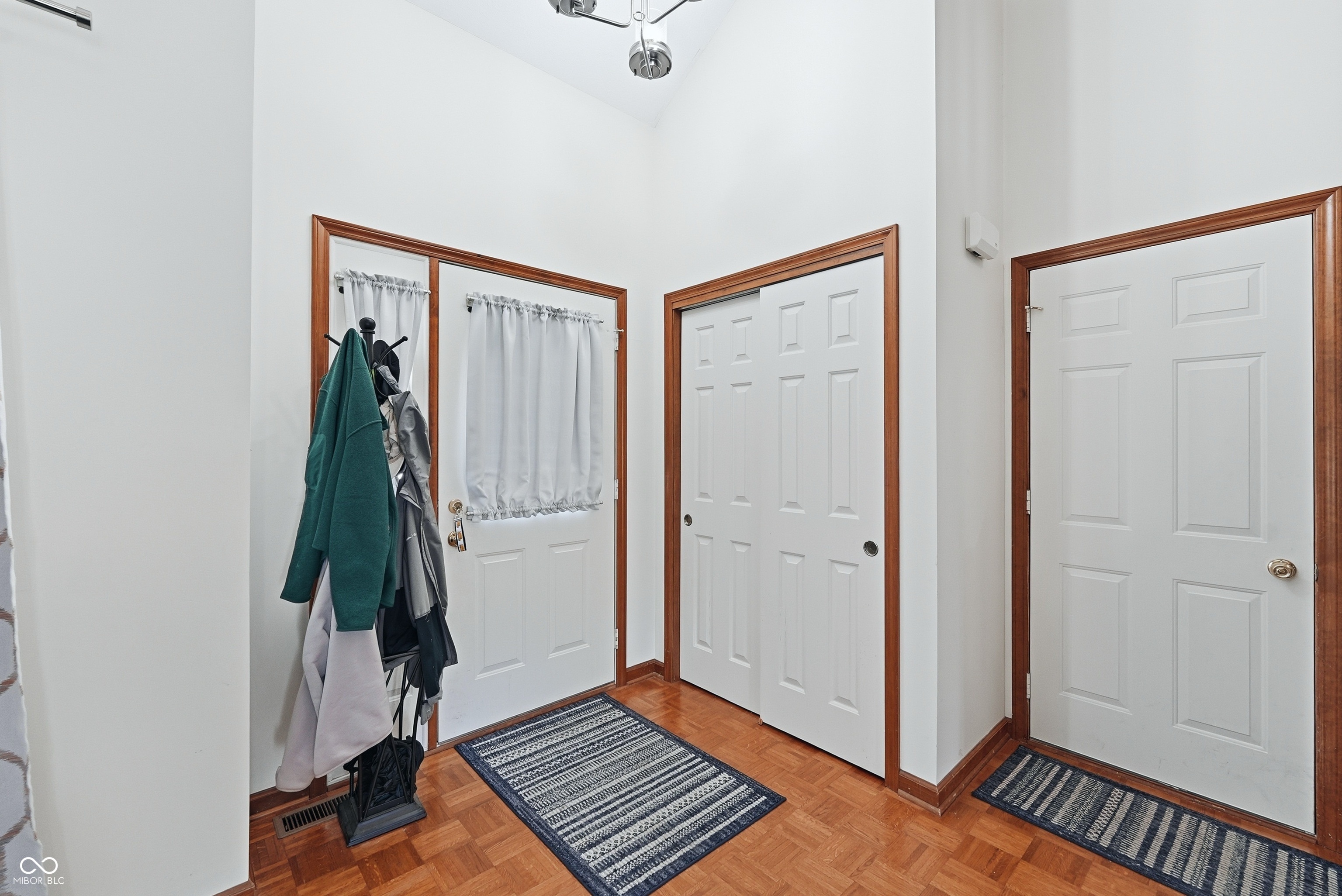 8749 Carriage Lane