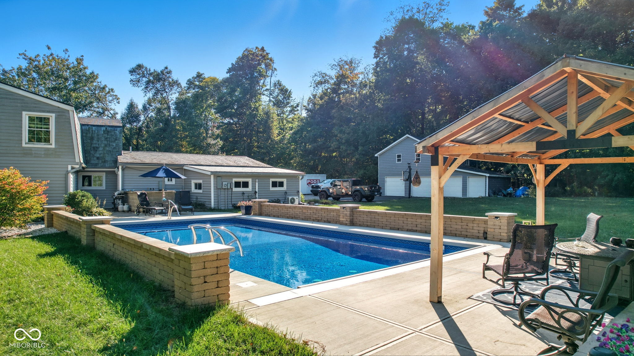 15412 Southeastern Parkway