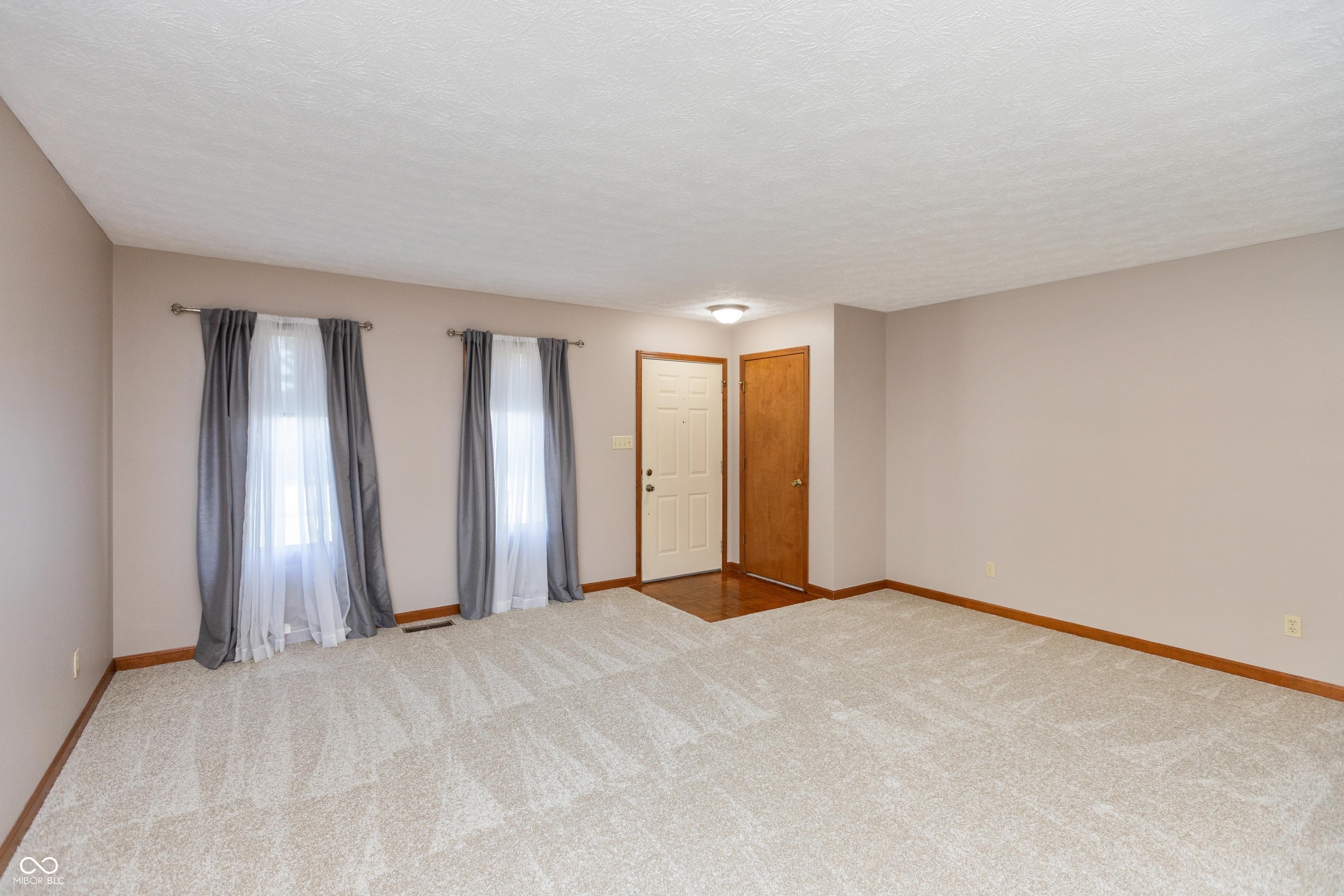 315 E College Avenue 20