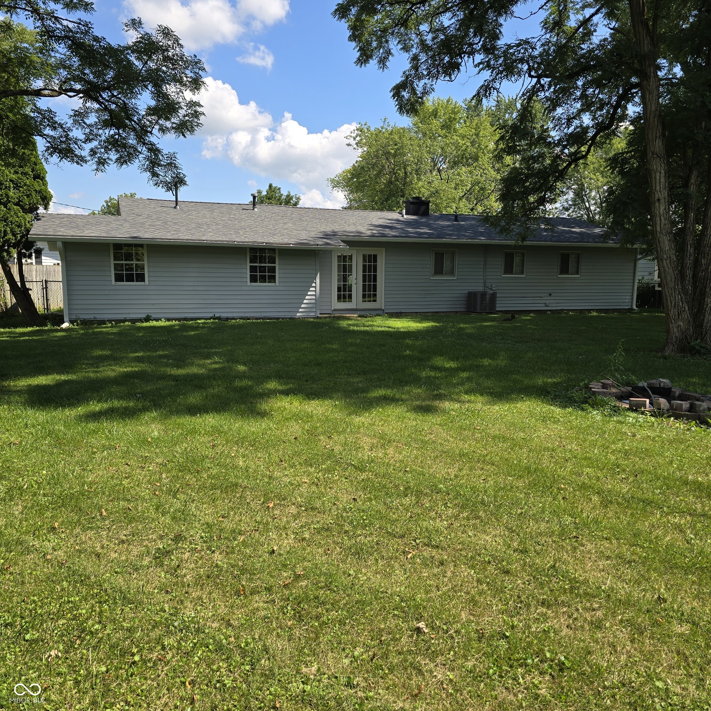 240 Shelton Place