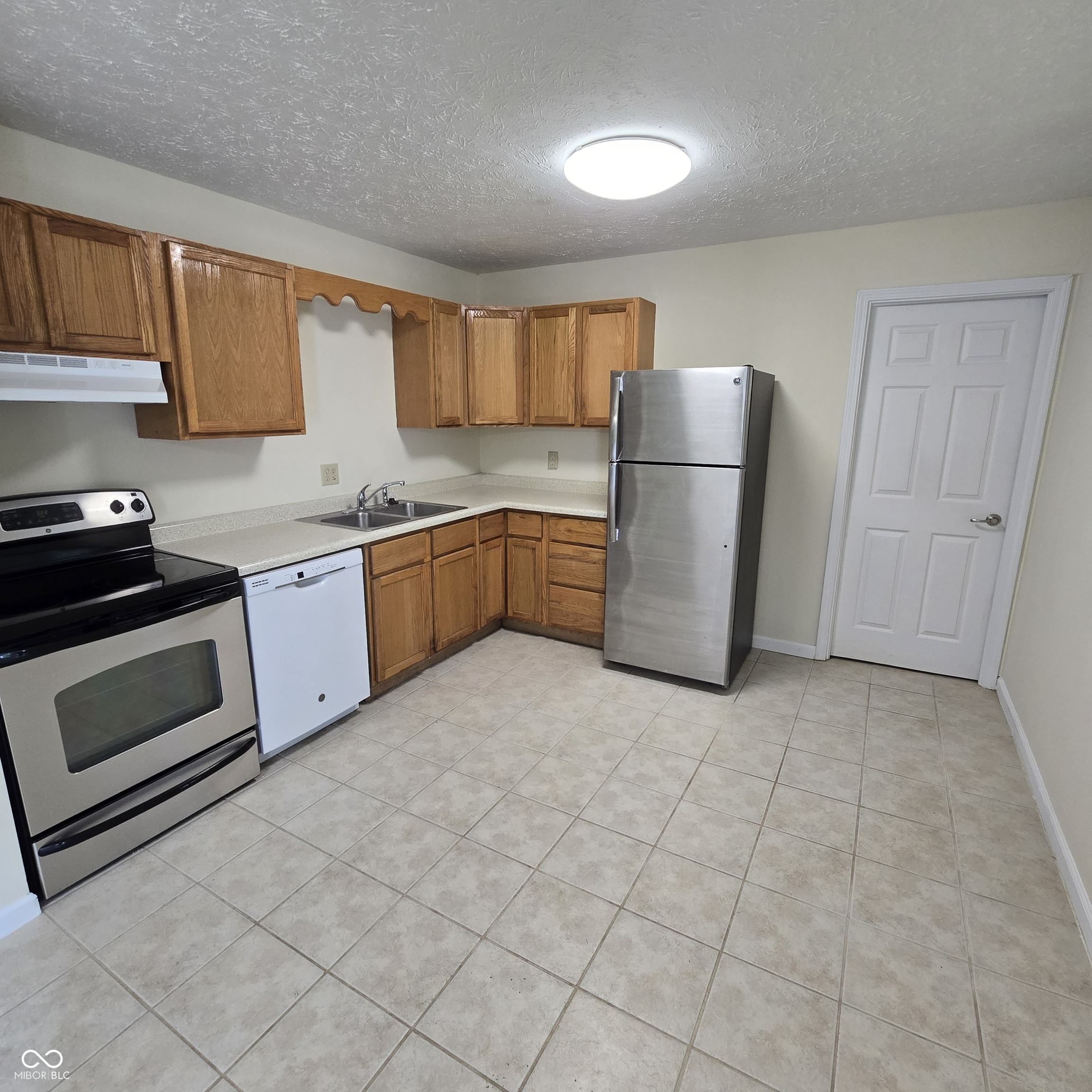 240 Shelton Place
