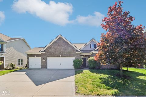 Photo of 18760 Tillamook Run E, Noblesville, IN 46062 (MLS # 22095203)