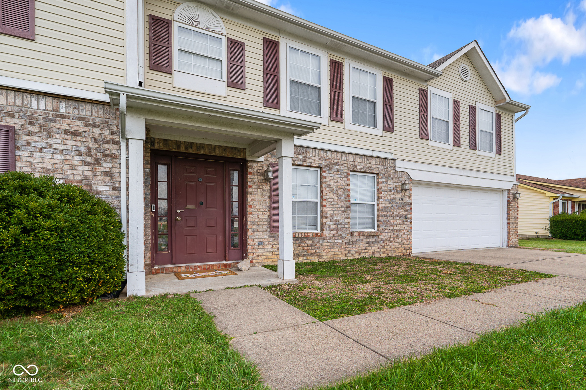 665 Hummingbird Lane