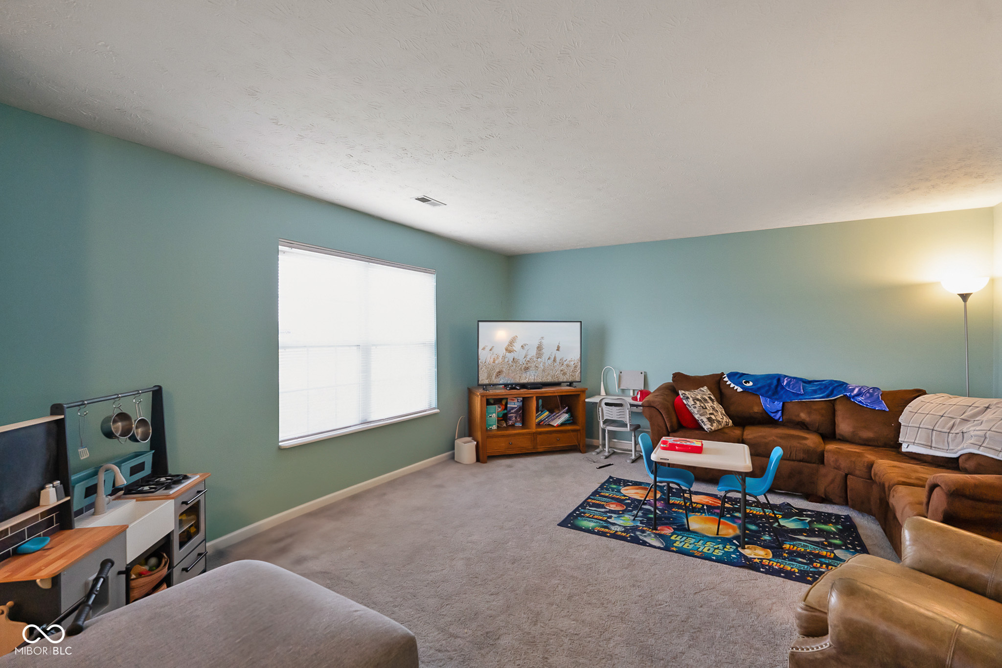 665 Hummingbird Lane