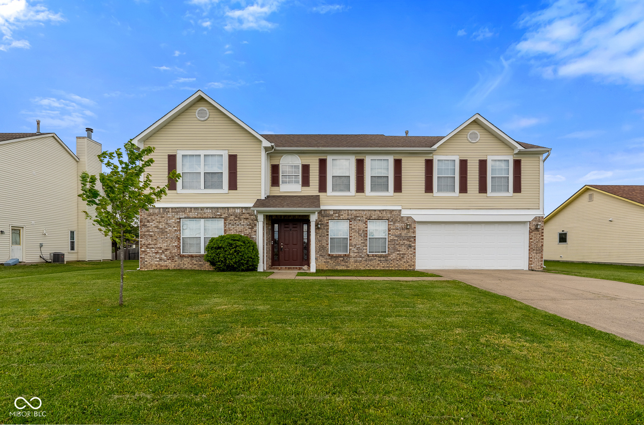 665 Hummingbird Lane