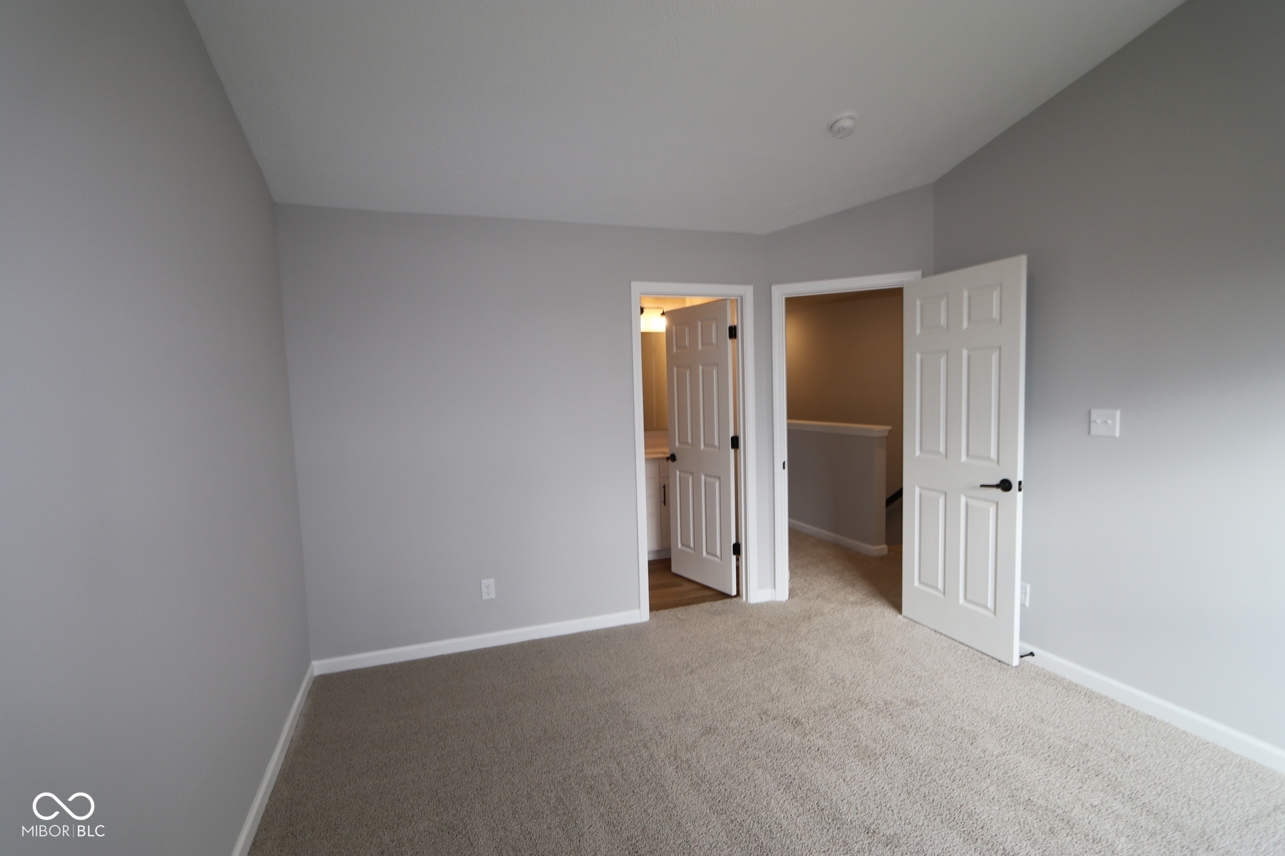 4477 Yellowwood Avenue