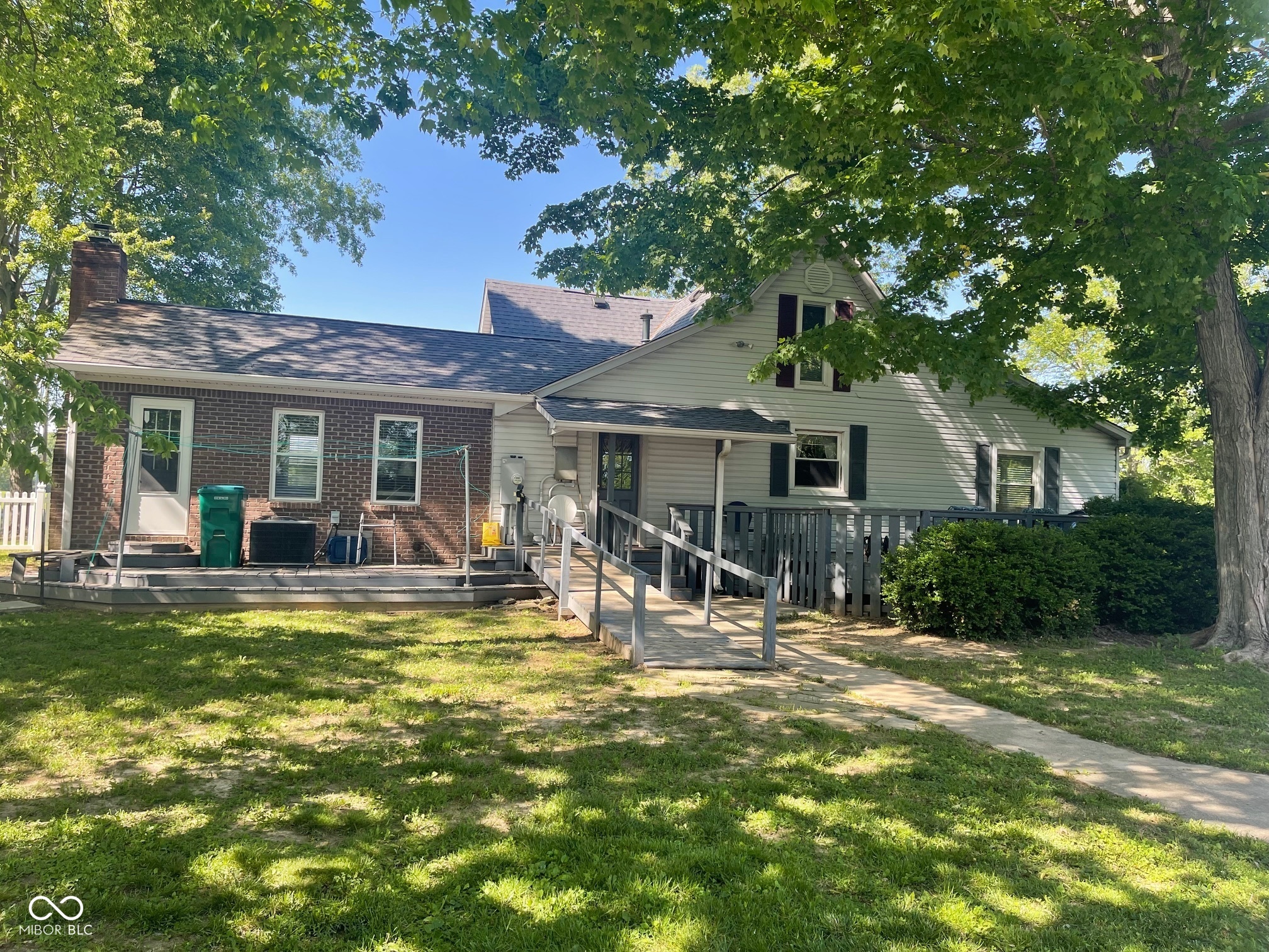 13617 W County Road 400 N