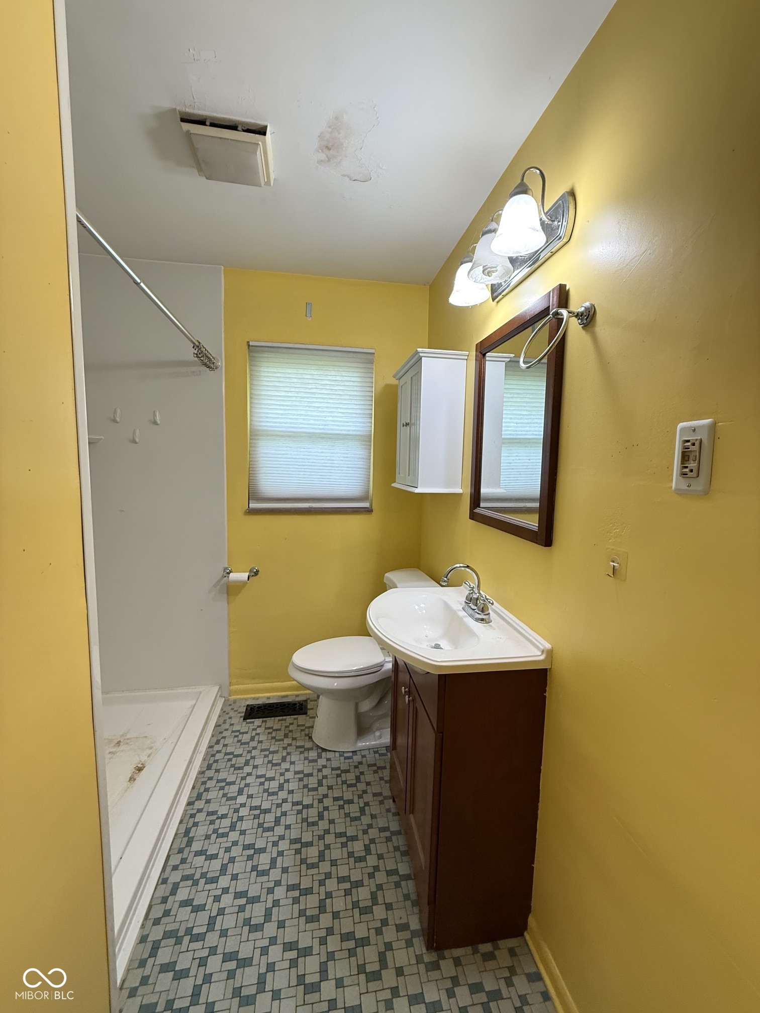 305 N Eaton Avenue
