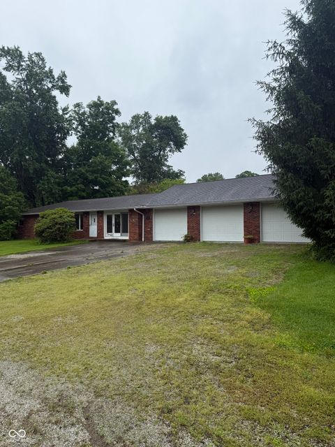 129 E South Street Vernon IN 47282