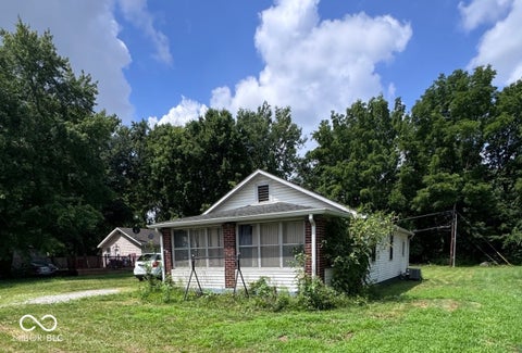 Photo of 2338 S Rybolt Avenue, Indianapolis, IN 46241 (MLS # 22113156)