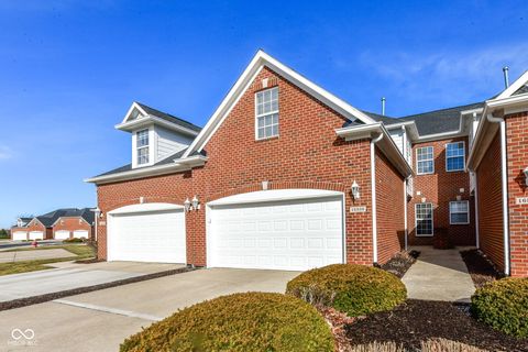 Photo of 16339 Meadowlands Lane, Westfield, IN 46074 (MLS # 22076354)