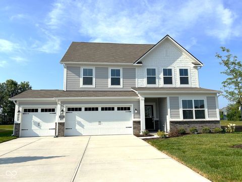 Photo of 7305 Standish Lane, Avon, IN 46123 (MLS # 22089081)