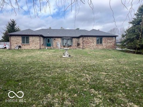 Photo of 2530 Poplar Street, Spiceland, IN 47385 (MLS # 22089297)