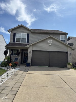 11411 SMOOTHBARK DR, INDIANAPOLIS, IN 46235 - Image 7a2c7391bf56bd1d81cf08ecadef7d87/3067880876